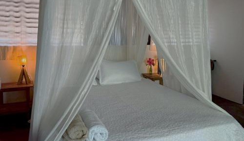 Deluxe Bungalow with Garden View