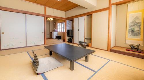 Economy Quadruple Room
