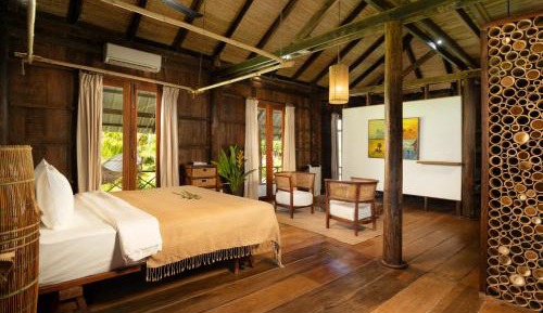 Deluxe Bungalow | Includes Afternoon Tea & Tree Planting