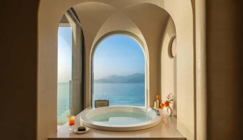 Double Room with Balcony and Sea View