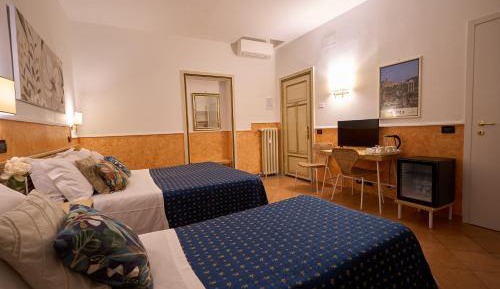Superior Triple Room