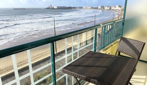 Apartment (2 Adults)