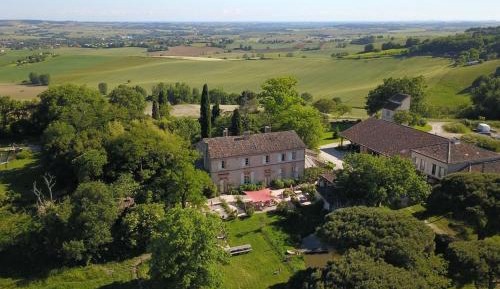 Three-Bedroom Holiday Home 