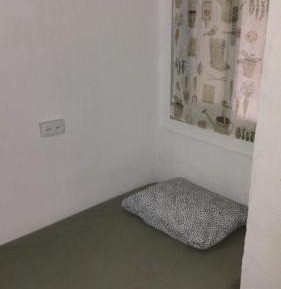 Single Room with Shared Bathroom