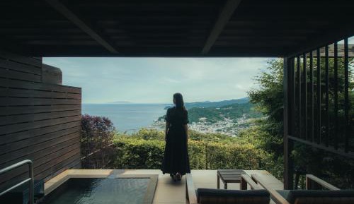 Hollywood Twin Room with Open Air Bath