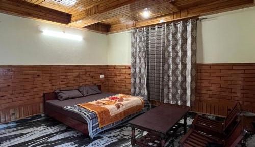 Double Room with Mountain View