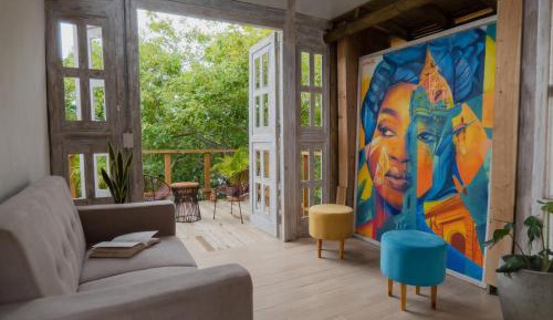 Villa with Garden View