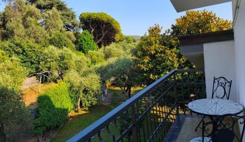 Triple Room with Garden View