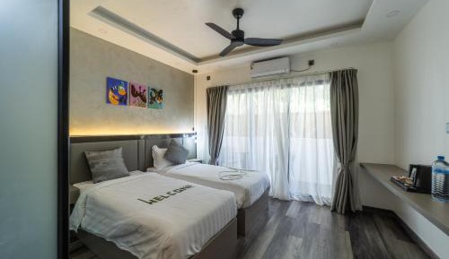 Deluxe Double Room with Balcony