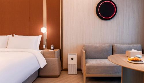 Deluxe Room (2 Adults + 1 Child)