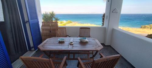 Two-Bedroom Apartment with Balcony and Sea View