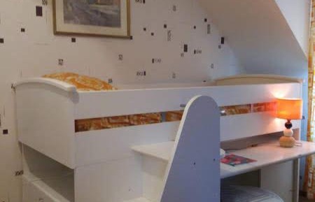 Deluxe Double Room (2 Adults + 1 Child)