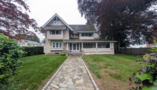 Six-Bedroom House