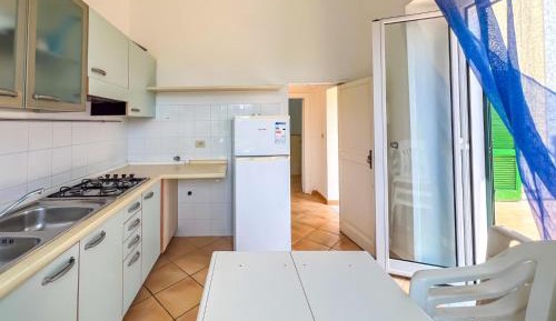 Deluxe One-Bedroom Apartment with Garden View