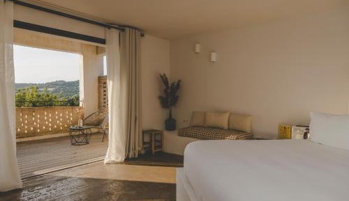 Superior Suite