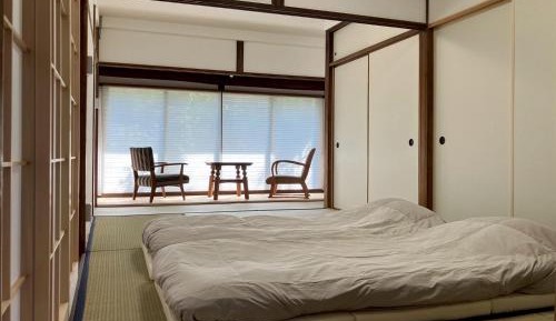 Japanese-Style Room
