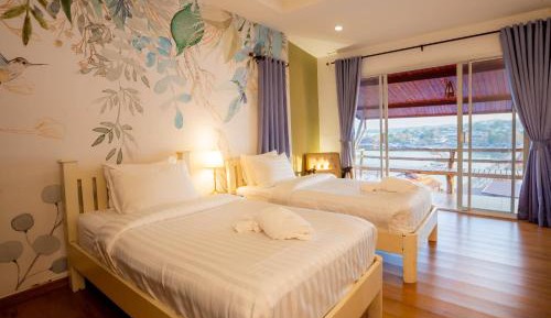 Deluxe Twin Room