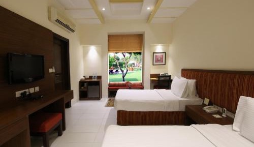 Studio Apartment -  Happy Hours with 20% Off offer on Alcoholic Beverages, Soft Beverages  