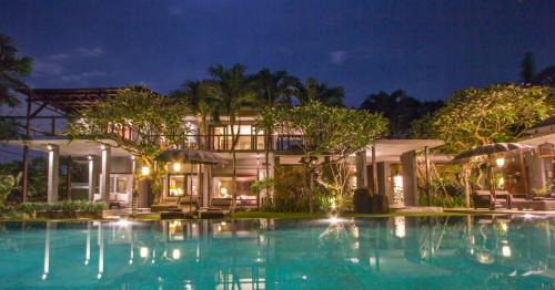Four-Bedroom Villa Tiga