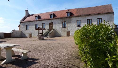 Holiday Home (11 adults)