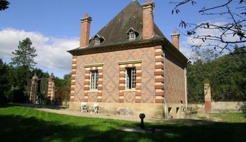 Holiday Home (8 Adults)