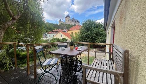 One-Bedroom Apartment with Terrace
