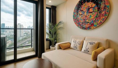 One-Bedroom Apartment with Balcony and City View