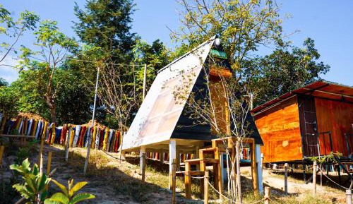 Single Room with Mountain View