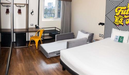 Standard Room with One Double Bed and One Single Bed