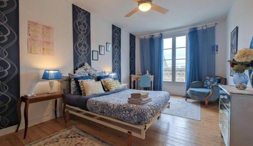 Double Room with Shared Bathroom