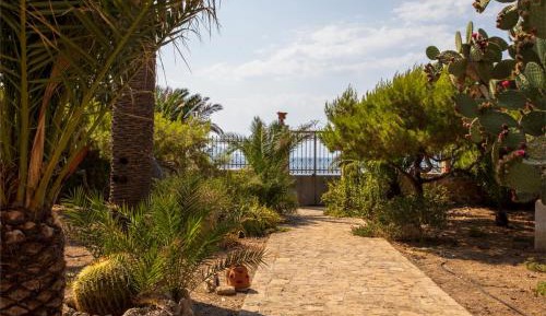 Studio with Sea View