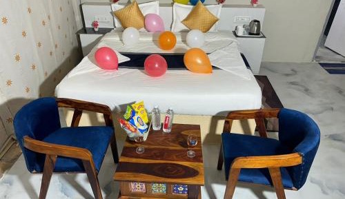 Double or Twin Room with Swimming Pool Access
