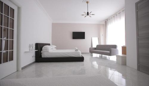 Four-Bedroom Holiday Home