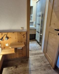 Superior One-Bedroom Apartment