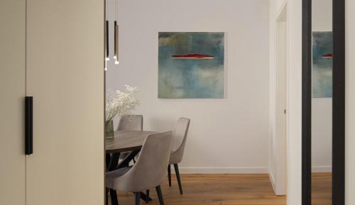 One-Bedroom Deluxe Apartment