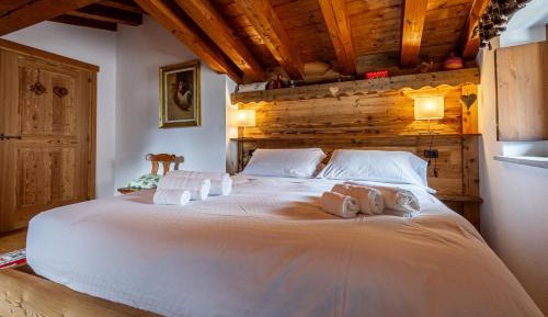 Three-Bedroom Standard Apartment