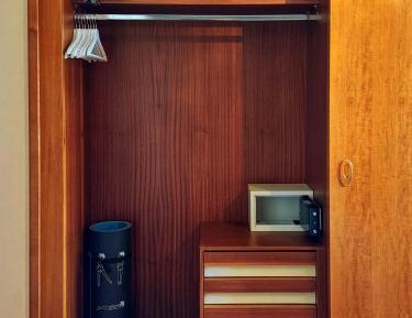 Superior Family Room