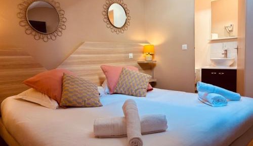 Double Room with Private Bathroom