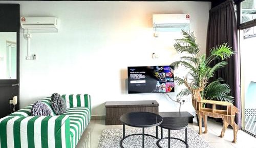 Room #1474031101