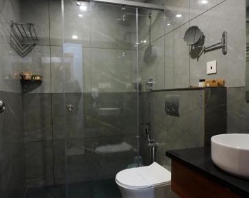 Deluxe Double Room (2 Adults + 1 Child)