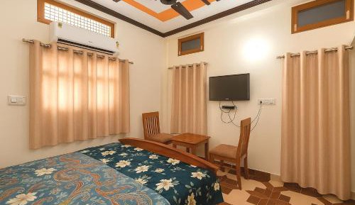 Family Room with Shared Bathroom