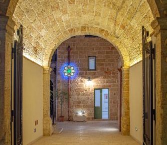 One-Bedroom Deluxe Apartment