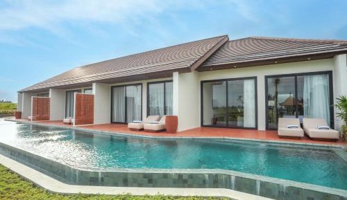 One-Bedroom Villa with Pool Access 