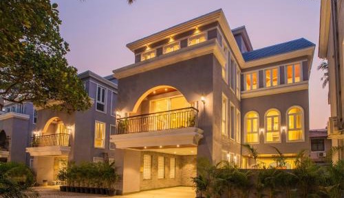 Villa with Private Pool