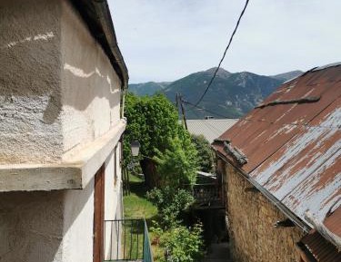 Double Room with Mountain View