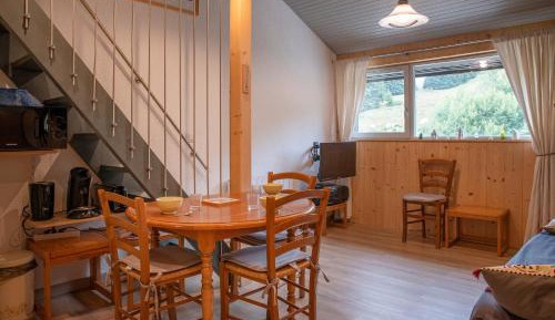 Superior One-Bedroom Apartment