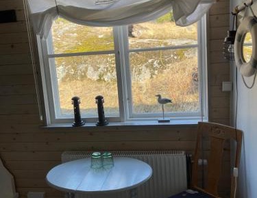 Economy Triple Room with Shared Bathroom