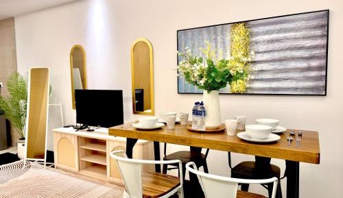 Studio with Balcony