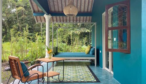One-Bedroom Bungalow