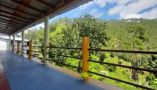 Twin Room with Mountain View
